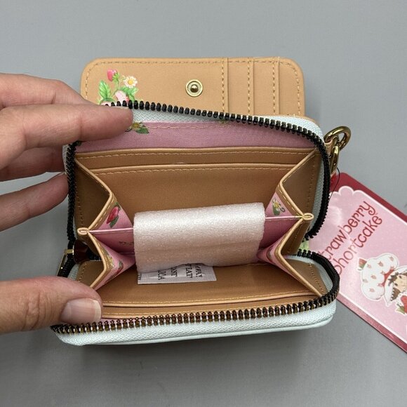 Strawberry Shortcake Hot Balloon Mini Zipper Wallet New - Picture 4 of 4